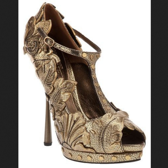 AUT Couture Floral Applique platform heels - Picture 2 of 8